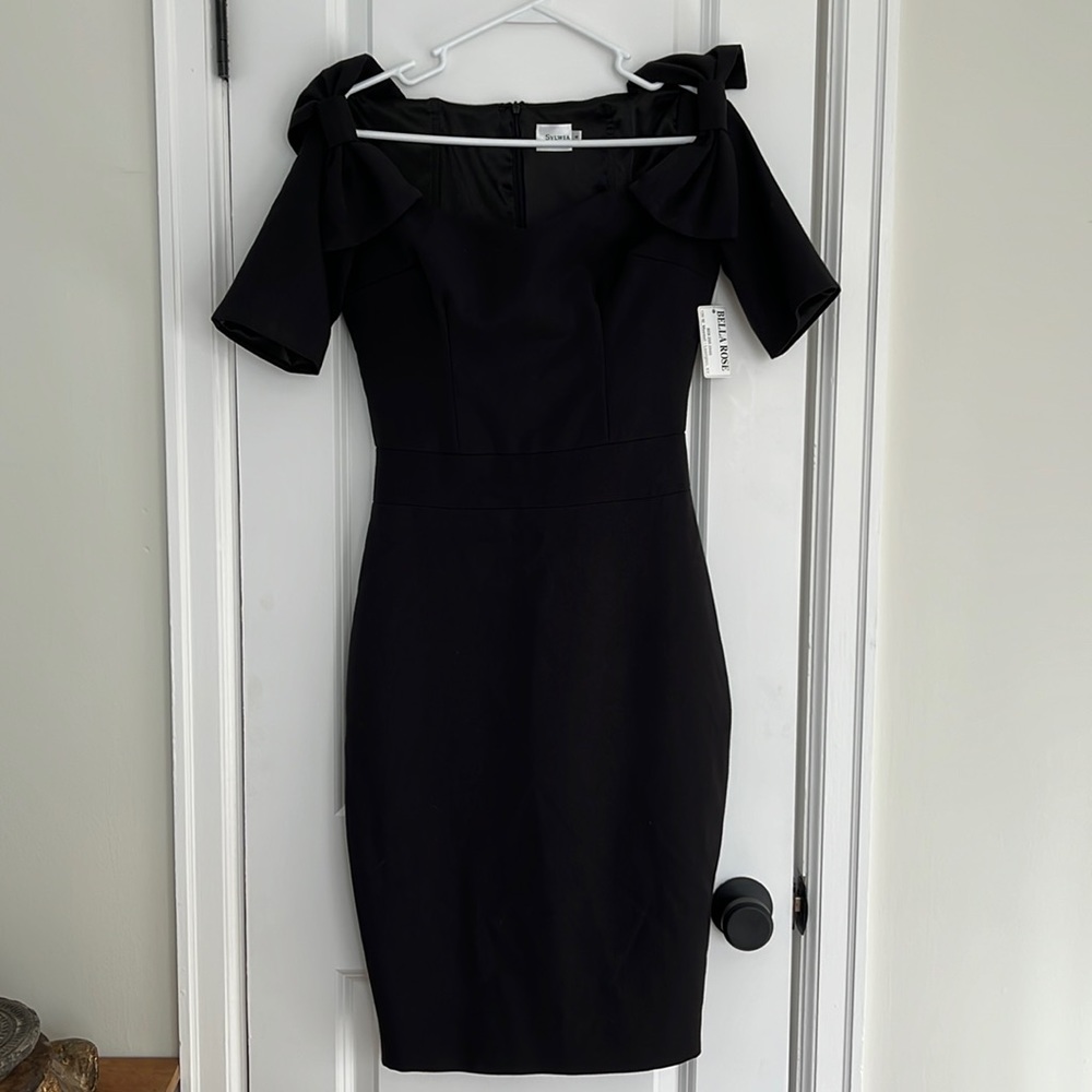 BRAND NEW SYLWIA DESIGNS BLACK FORMAL DRESS size 4 off the shoulder